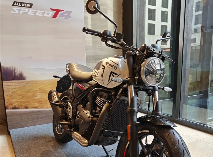 2024 Triumph Speed T4